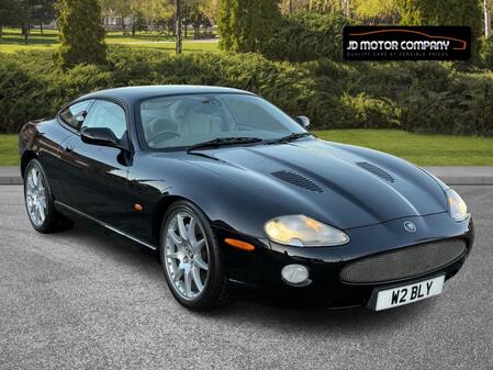 JAGUAR XKR 4.2