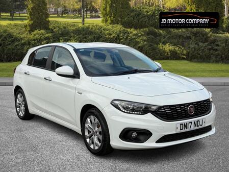 FIAT TIPO 1.4 Tipo Hatchback 1.4 95hp Easy Plus