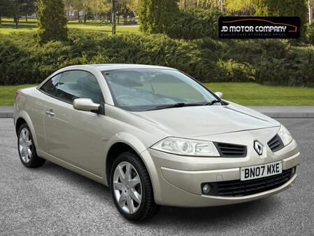 RENAULT MEGANE 1.6 VVT Dynamique