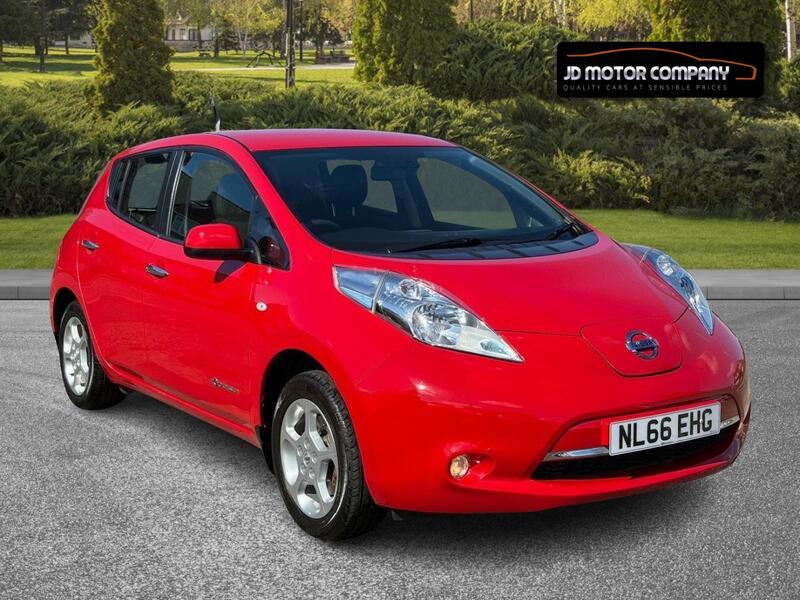 NISSAN LEAF 24kWh Acenta